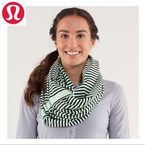 Lululemon Vinyasa Scarf